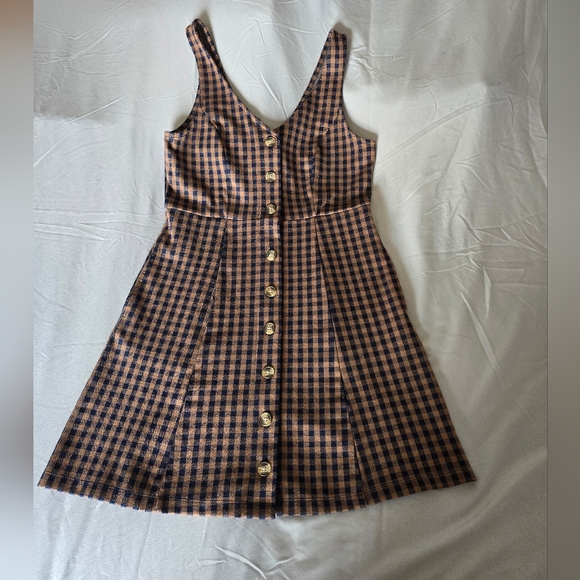 American Eagle Outfitters Dresses & Skirts - Checkered Button-Down Dress